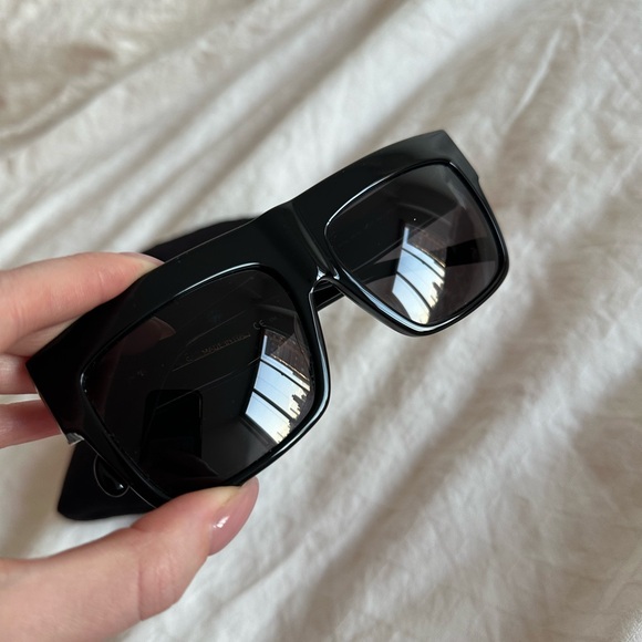 CELINE like new sunglasses POLARIZED - Picture 4 of 10